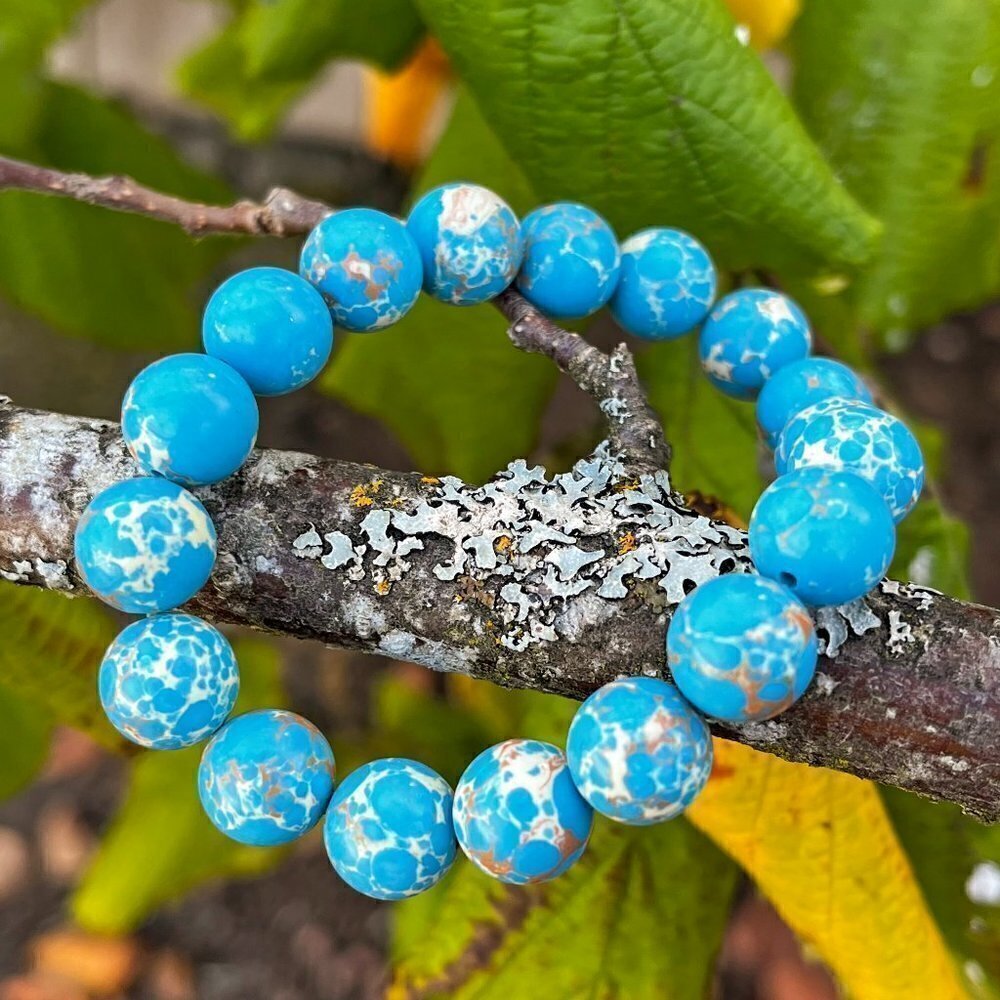 Turquoise Blue Beaded Stretch Bracelet - Picture 4 of 4